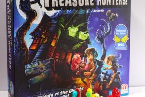 game box: Ghost Fightin Treasure Hunters.